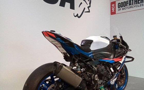 Gebrauchtmotorrad BMW S 1000 RR - Bild 8