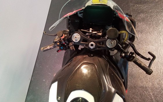 Gebrauchtmotorrad BMW S 1000 RR - Bild 9