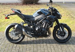 Neumotorrad Kawasaki Z900