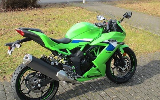Neufahrzeug Kawasaki Ninja 125 - Bild 5