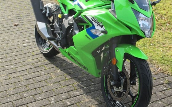 Neufahrzeug Kawasaki Ninja 125 - Bild 7