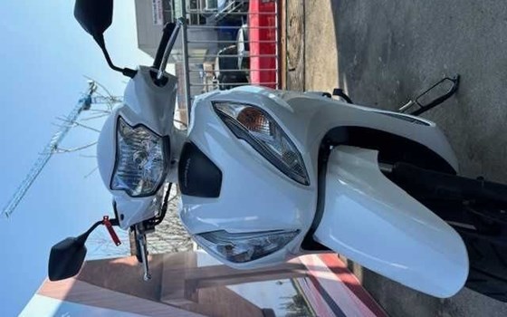 Gebrauchtmotorrad Honda Vision 110 - Bild 9