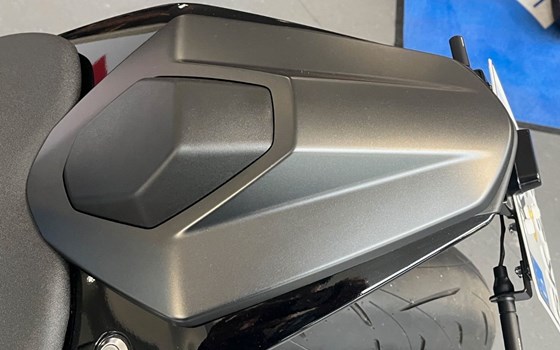 Gebrauchtmotorrad Suzuki GSX-8S - Bild 8