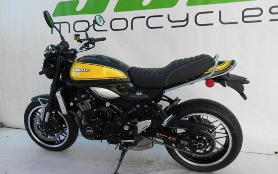 Gebrauchtmotorrad Kawasaki Z900 RS - Bild 3