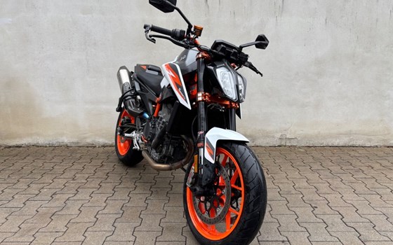 Gebrauchtmotorrad KTM 890 Duke R - Bild 7