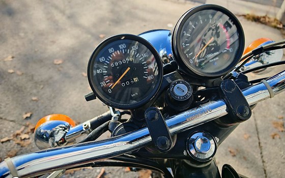 Gebrauchtmotorrad Yamaha SR 500 - Bild 5