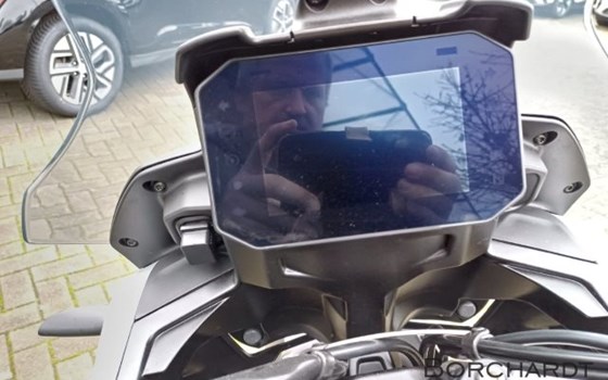 Neufahrzeug Moto Guzzi V85 Strada - Bild 12