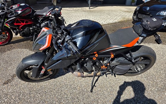 Gebrauchtmotorrad KTM 1290 Super Duke R - Bild 2