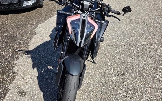 Gebrauchtmotorrad KTM 1290 Super Duke R - Bild 7