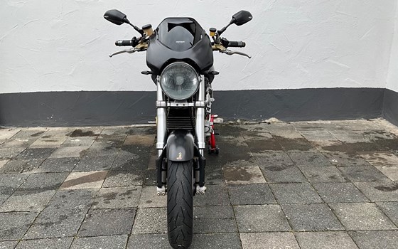 Gebrauchtmotorrad Ducati Monster 900 i.e. Dark - Bild 13