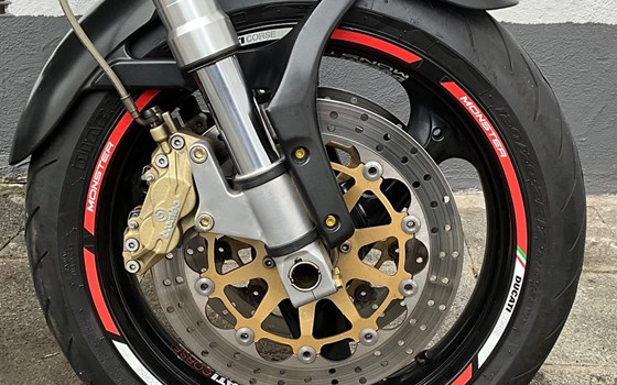 Gebrauchtmotorrad Ducati Monster 900 i.e. Dark - Bild 5