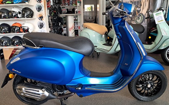Gebrauchtmotorrad Vespa Sprint 50 S - Bild 1