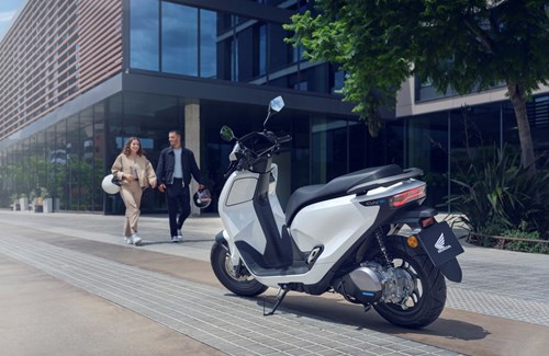 Gebrauchtmotorrad Honda CUV e: