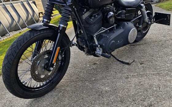 Gebrauchtmotorrad Harley-Davidson Dyna Street Bob FXDB - Bild 4