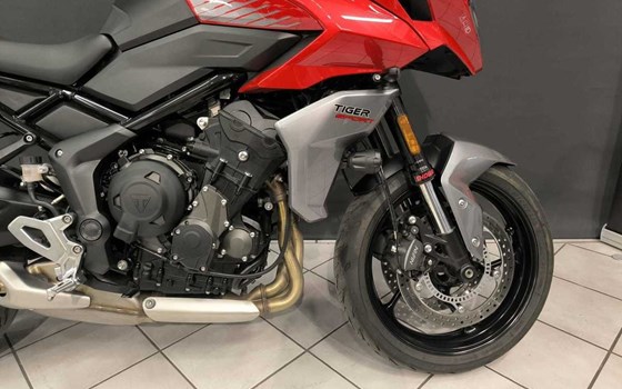 Gebrauchtmotorrad Triumph Tiger Sport 660 - Bild 8