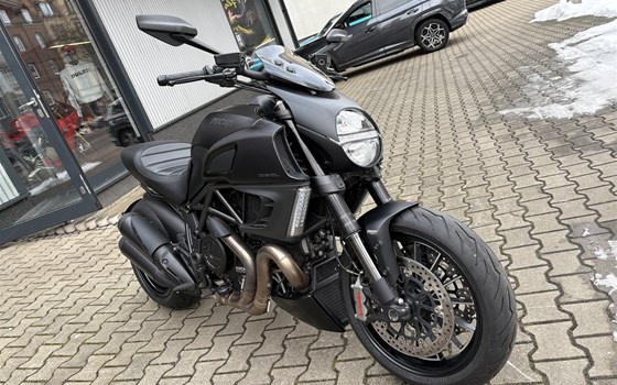 Gebrauchtmotorrad Ducati Diavel 1200 - Bild 1