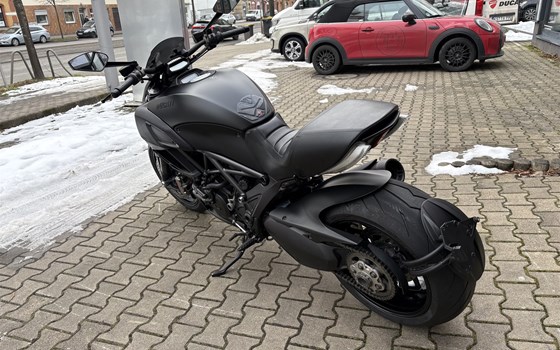 Gebrauchtmotorrad Ducati Diavel 1200 - Bild 2