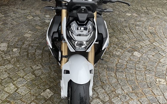 Gebrauchtmotorrad BMW S 1000 R - Bild 14