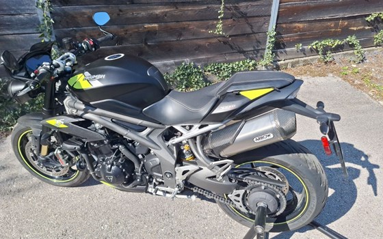 Gebrauchtmotorrad Triumph Speed Triple RS - Bild 2
