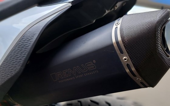 Gebrauchtmotorrad KTM 690 SMC R - Bild 4