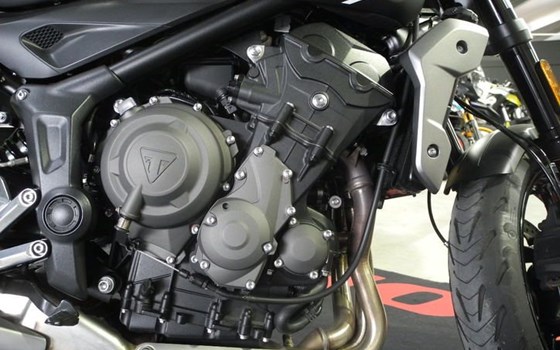 Gebrauchtmotorrad Triumph Trident 660 - Bild 8
