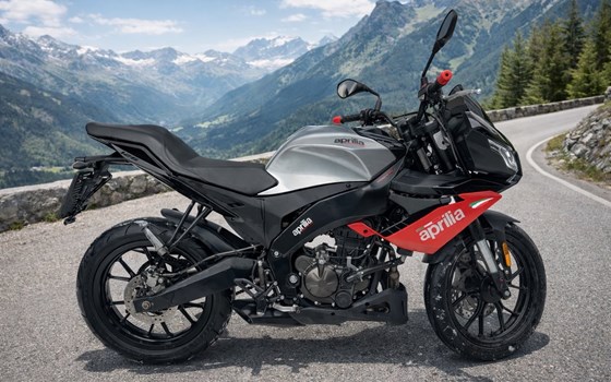 Gebrauchtmotorrad Aprilia Tuono 125 - Bild 1