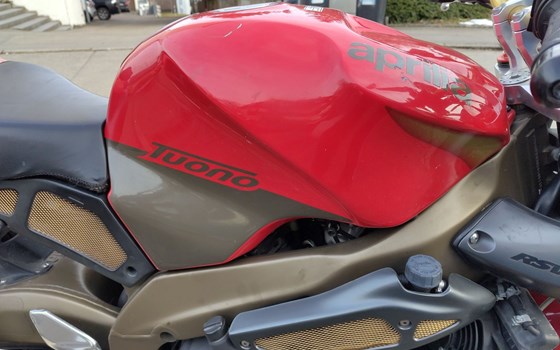 Gebrauchtmotorrad Aprilia Tuono V2 1000 - Bild 12