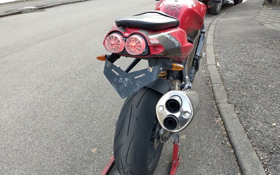 Gebrauchtmotorrad Aprilia Tuono V2 1000 - Bild 3