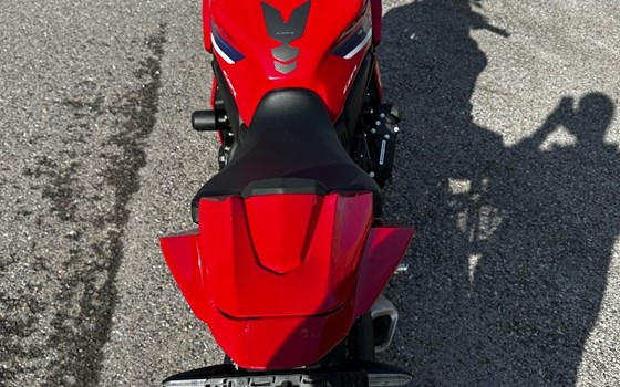 Gebrauchtmotorrad Honda CBR650R E-Clutch - Bild 5