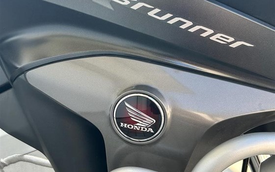 Gebrauchtmotorrad Honda VFR 800 F - Bild 4