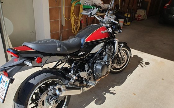 Gebrauchtmotorrad Kawasaki Z900 RS - Bild 1