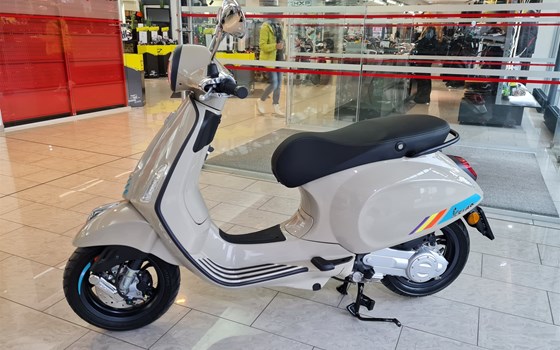 Gebrauchtmotorrad Vespa Primavera 50 Sport - Bild 3