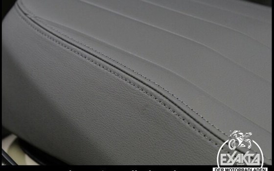 Neufahrzeug Vespa GTS 125 - Bild 29