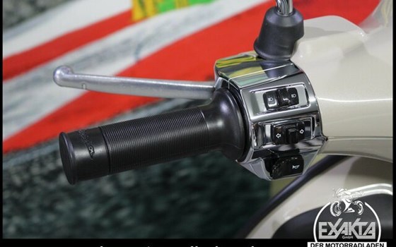 Gebrauchtmotorrad Vespa Primavera 125 Sport - Bild 16