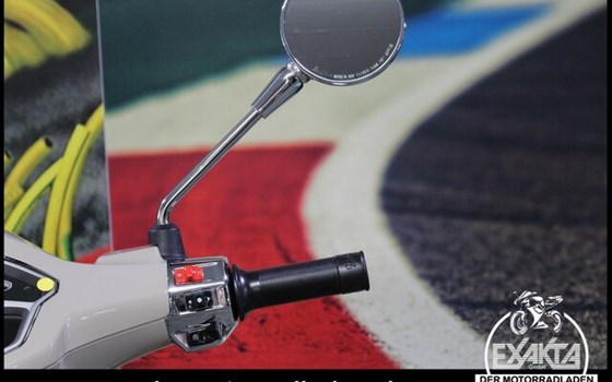 Gebrauchtmotorrad Vespa Primavera 125 Sport - Bild 17