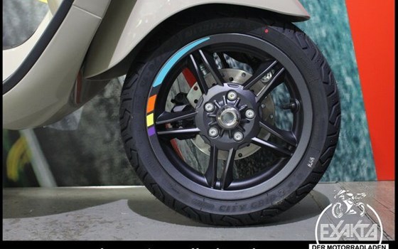 Gebrauchtmotorrad Vespa Primavera 125 Sport - Bild 20