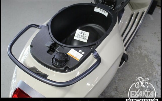 Gebrauchtmotorrad Vespa Primavera 125 Sport - Bild 30