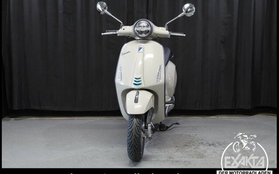 Gebrauchtmotorrad Vespa Primavera 125 Sport - Bild 8