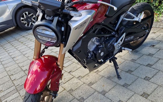 Gebrauchtmotorrad Honda CB125R - Bild 2
