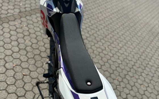 Neufahrzeug Aprilia SX 125 - Bild 12