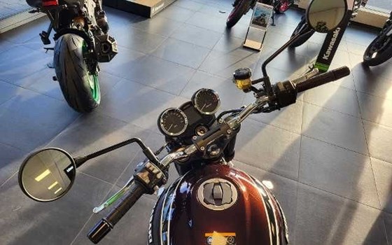 Gebrauchtmotorrad Kawasaki Z900 RS - Bild 7