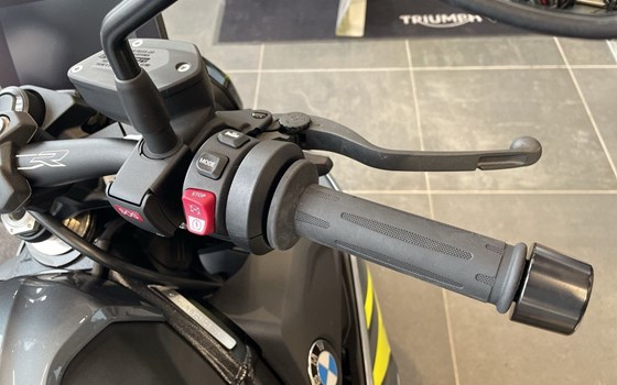 Gebrauchtmotorrad BMW S 1000 R - Bild 12