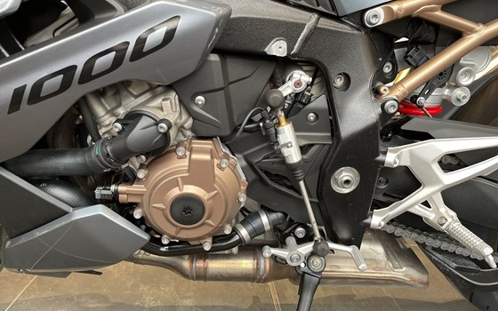 Gebrauchtmotorrad BMW S 1000 R - Bild 15