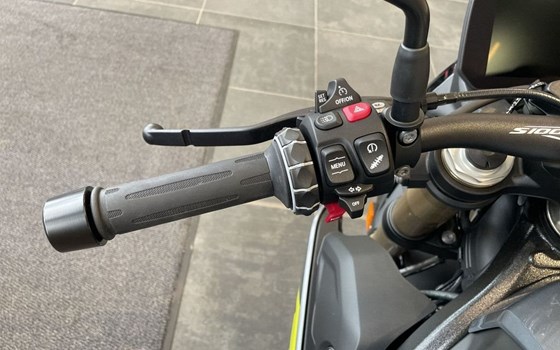 Gebrauchtmotorrad BMW S 1000 R - Bild 7