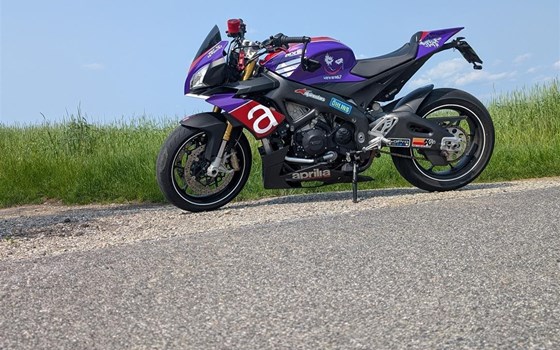 Gebrauchtmotorrad Aprilia Tuono V4 1100 - Bild 3