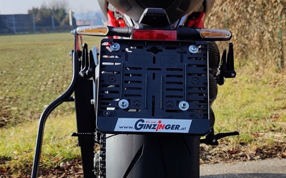 Gebrauchtmotorrad MV Agusta Brutale 800 RR Pirelli - Bild 5