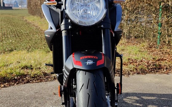 Gebrauchtmotorrad MV Agusta Brutale 800 RR Pirelli - Bild 7