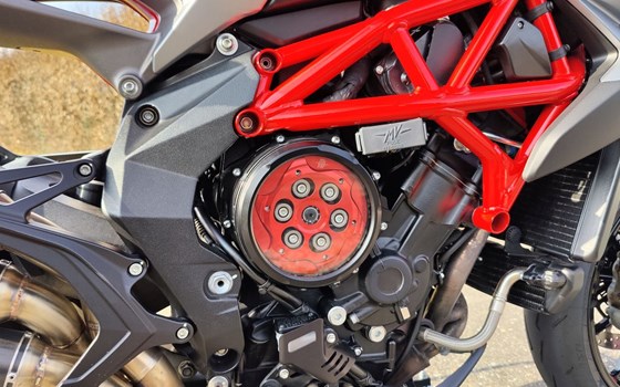 Gebrauchtmotorrad MV Agusta Brutale 800 RR Pirelli - Bild 9