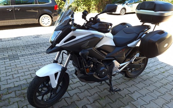 Gebrauchtmotorrad Honda NC750X DCT - Bild 2