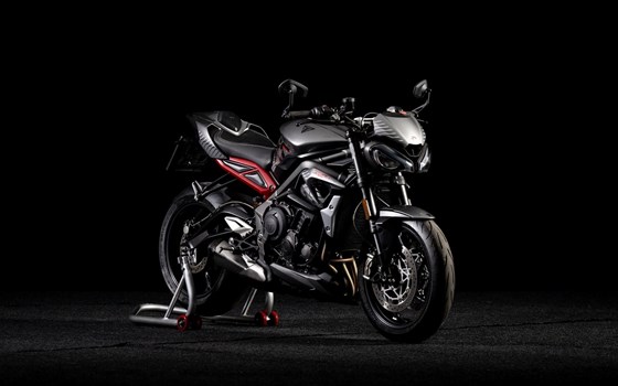 Gebrauchtmotorrad Triumph Street Triple 765 RS - Bild 1